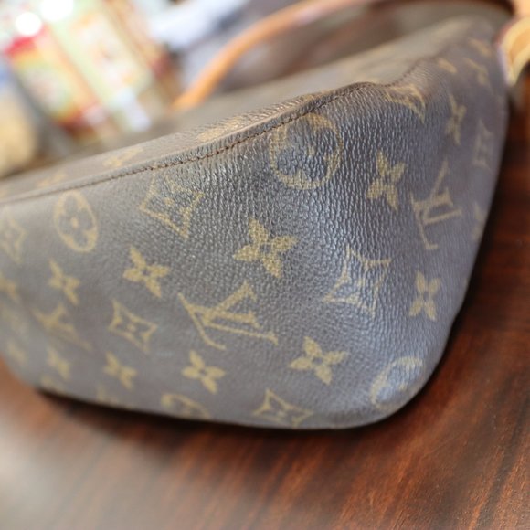 LV Vintage Monogram Looping Purse GM Date - Picture 12 of 17